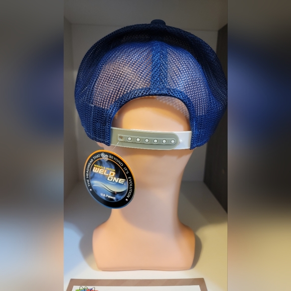 BNWT Toronto Maple Leafs Reebok Hat - Picture 5 of 6